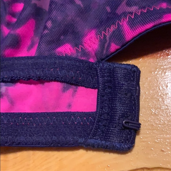 Pink Bra - Picture 3 of 3